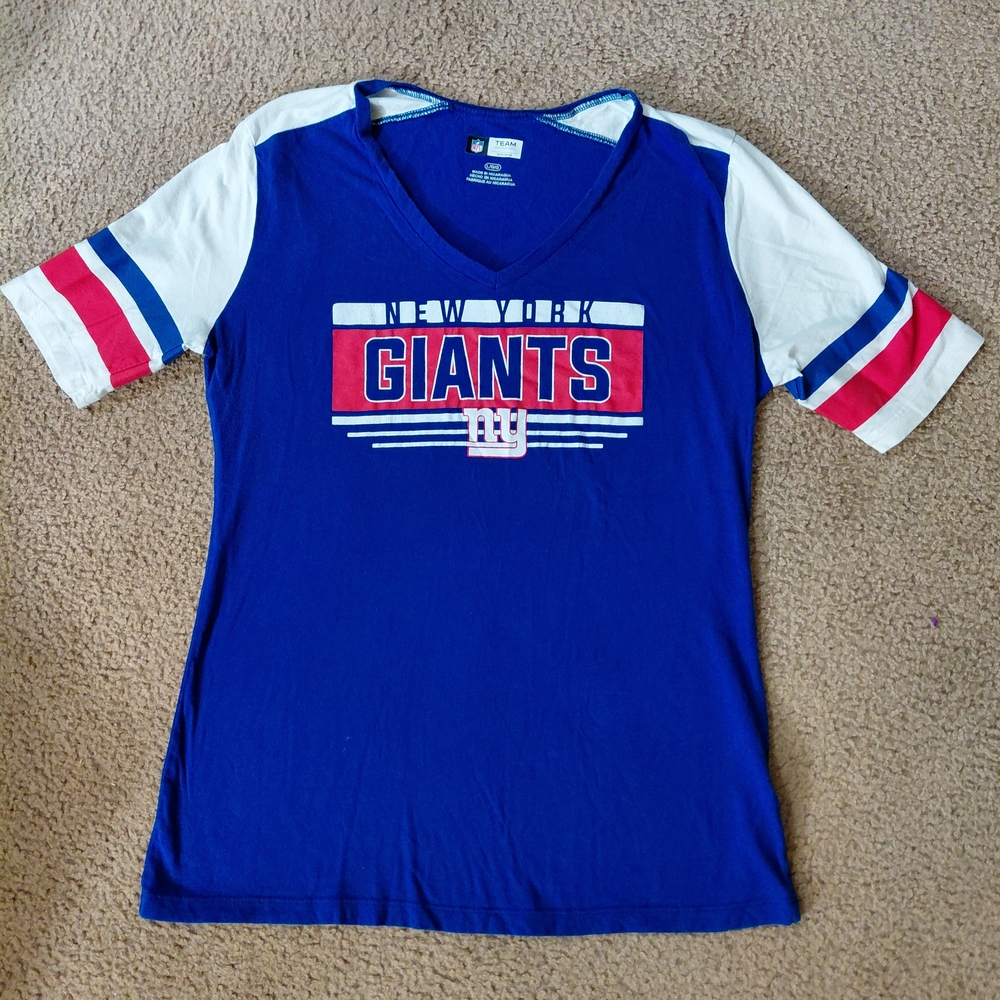 New York Giants Womans NFL Apparel Team Shirt Size large